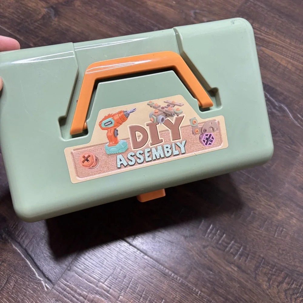 Montessori Diy Tool Box And Drill For Ages 3+ Book Lists 22 Models To Build